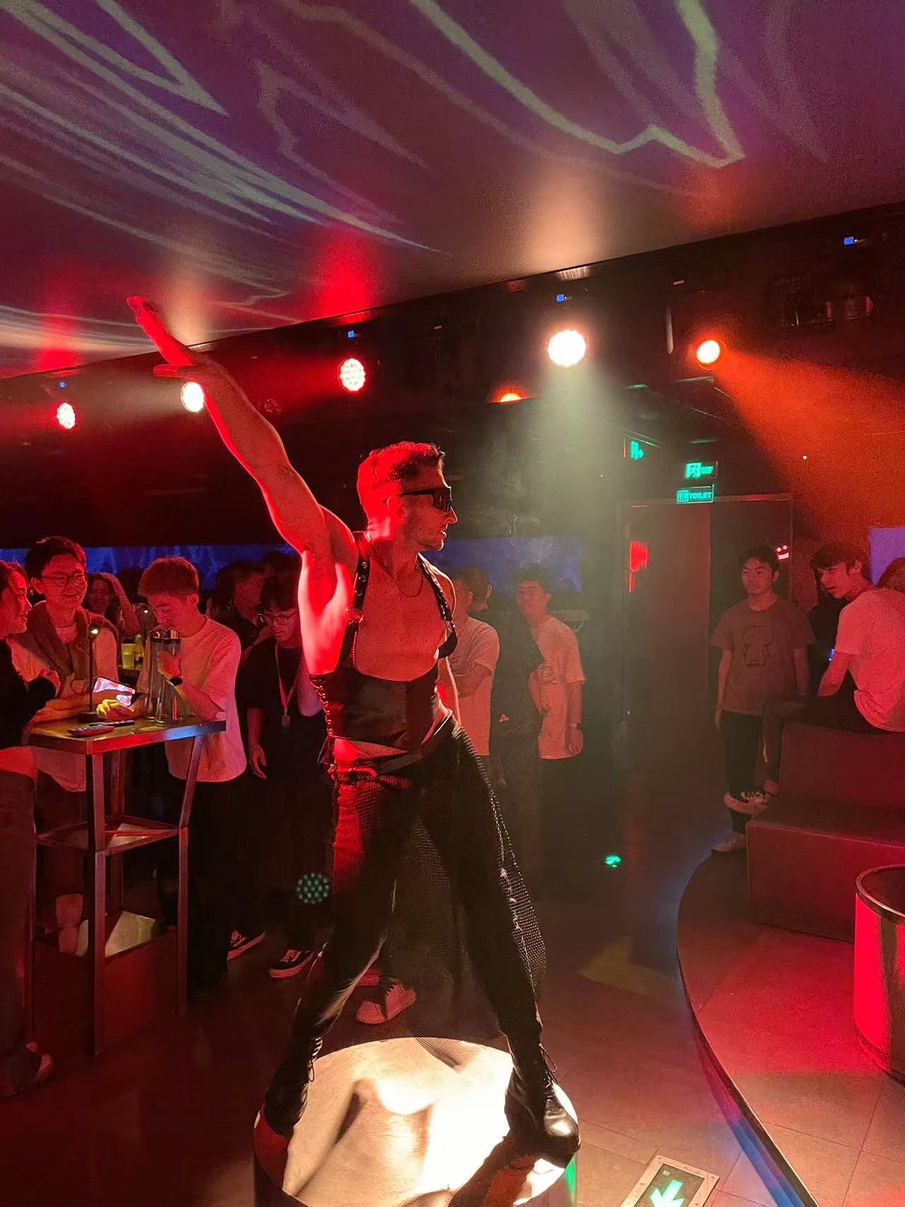 益阳商务ktv：精彩商务ktv玩乐-沅江市ktv预订